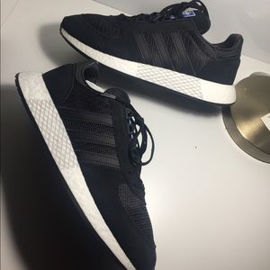 Adidas Marathon Tech